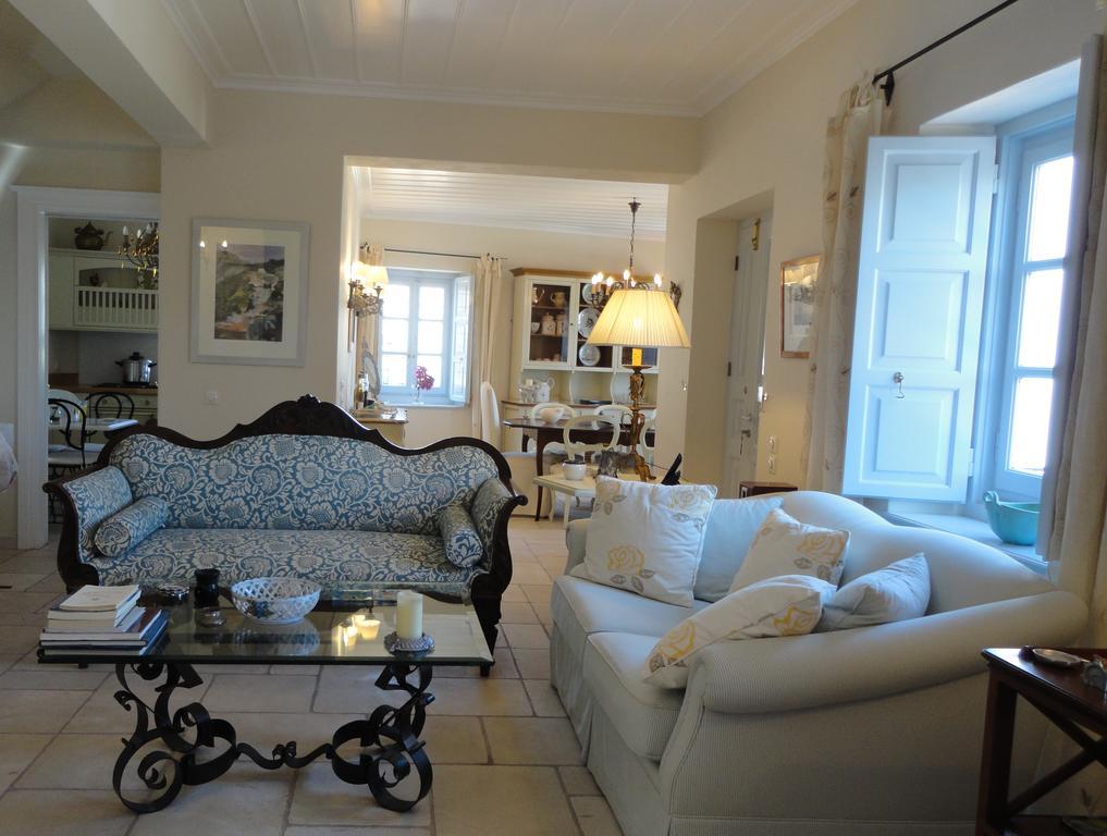 Villa House Aquata Hydra  Esterno foto