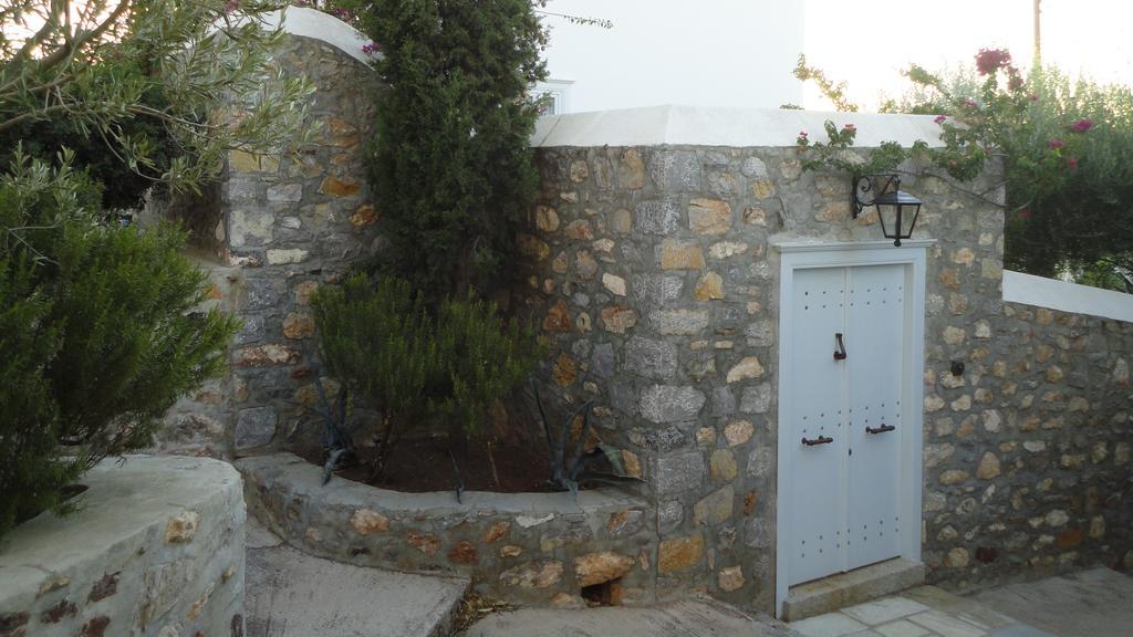 Villa House Aquata Hydra  Esterno foto